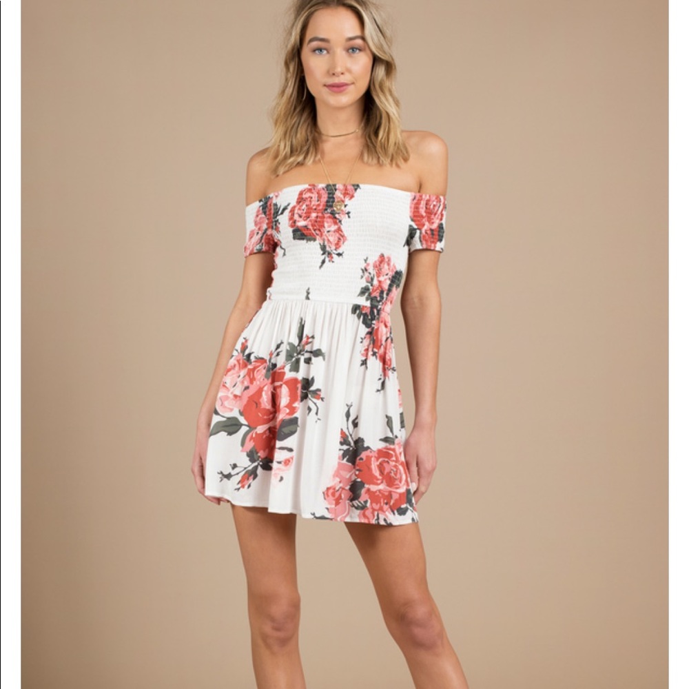 Tobi DARLIN' ROSE PRINT SKATER DRESS - Picture 2 of 10